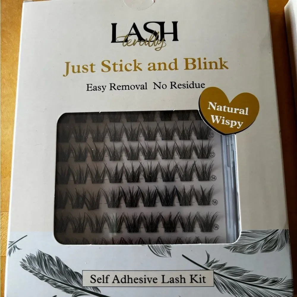 Lashterally Natural Wispy Effortless Beauty Self-Adhesive Lash Kit